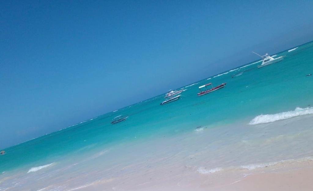 Ocean Front Caney Hotel פונטה קאנה מראה חיצוני תמונה