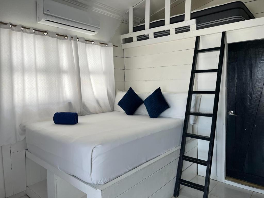 Ocean Front Caney Hotel פונטה קאנה מראה חיצוני תמונה