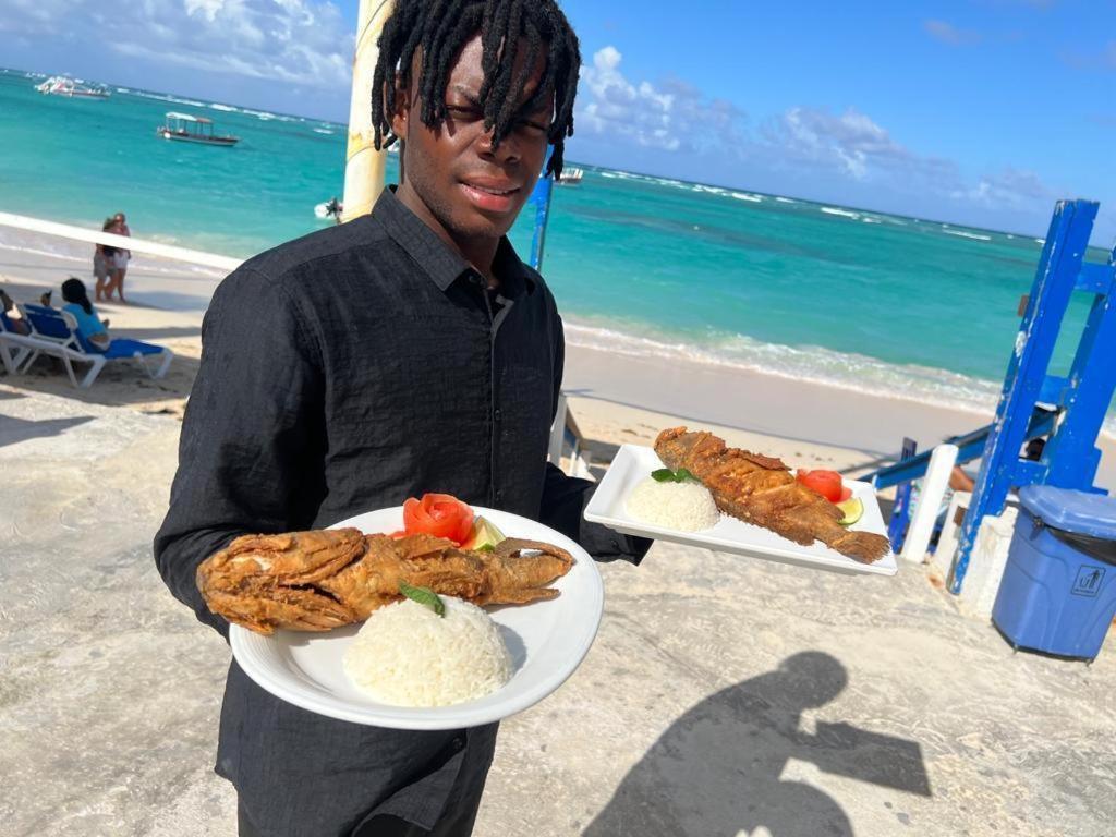 Ocean Front Caney Hotel פונטה קאנה מראה חיצוני תמונה